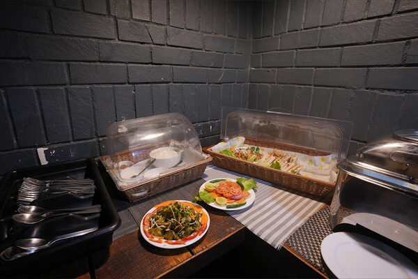 Buffet spread